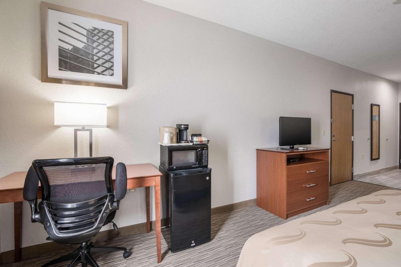 Quality Inn & Suites Lodi I-90 Exteriör bild