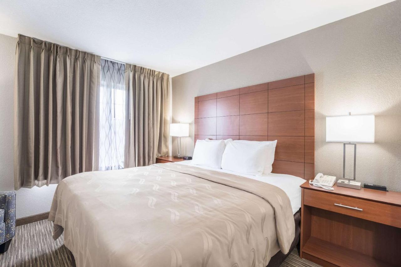 Quality Inn & Suites Lodi I-90 Exteriör bild